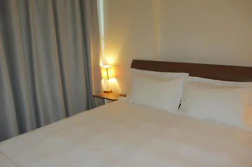 Apartaments Els Quimics Χιρόνα 0*,